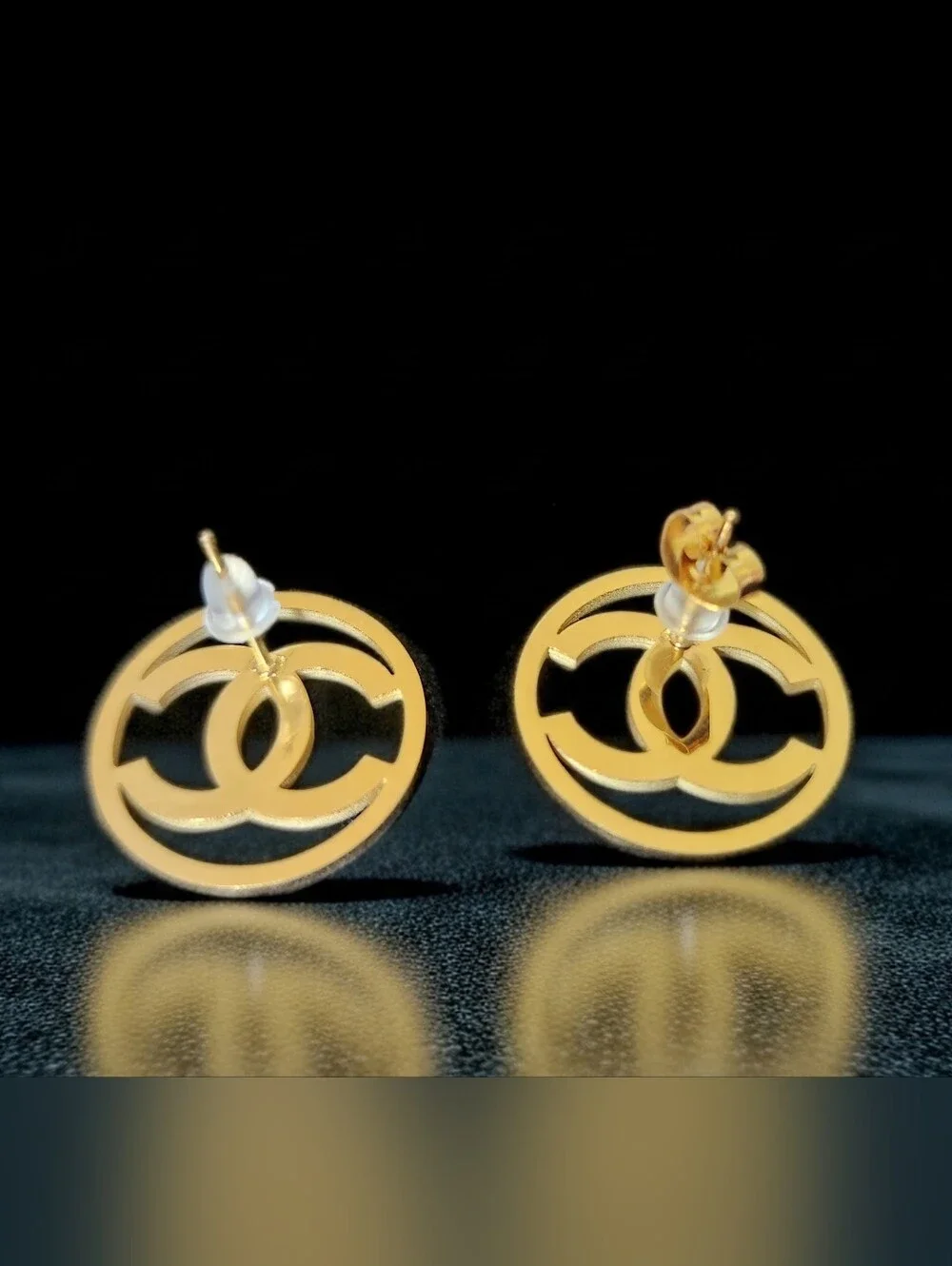 CHANEL Gold Circular Interlocking CC Logo Stud Earrings